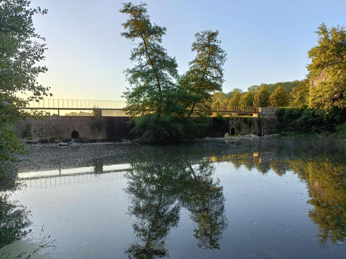 Mettez vous au vert près du château de Vaux le Vicomte en sous sol semi enterré Villa Maincy Exterior foto