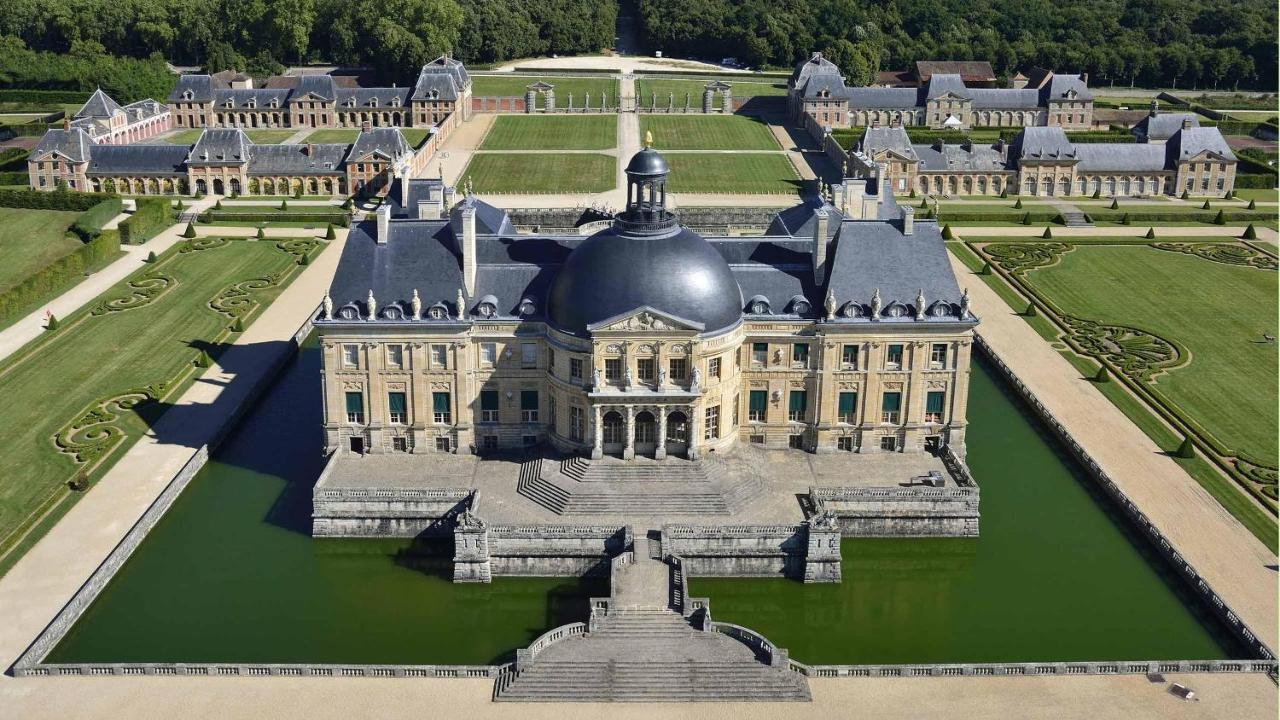 Mettez vous au vert près du château de Vaux le Vicomte en sous sol semi enterré Villa Maincy Exterior foto